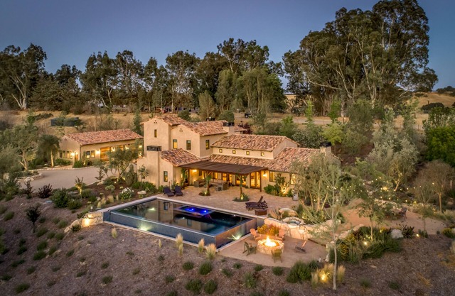 Five en-suite home just a few minutes from downtown Paso Robles