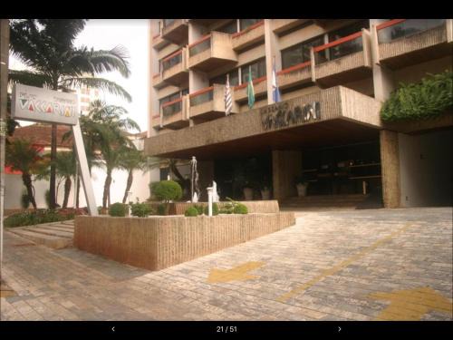 Flat Bassano Vaccarini - com Churrasqueira Privativa