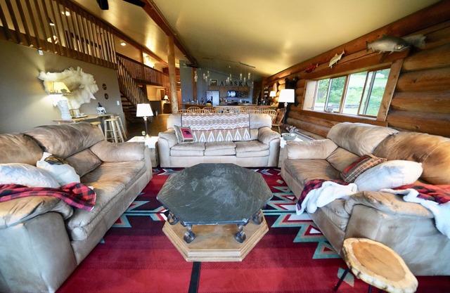 Flat Fish Lodge B&B