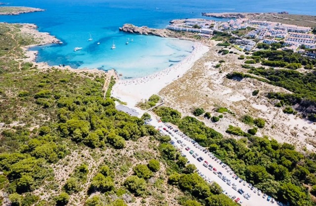 Flat Surrounded by Nature, With Pool, and Beach Nearby