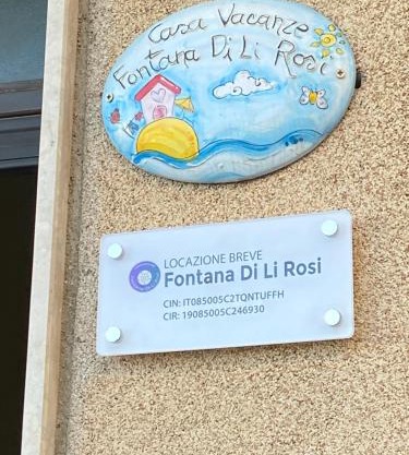 Fontana Di Li Rosi