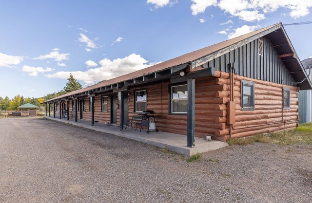 Foothills Lodge 4 - South Fork