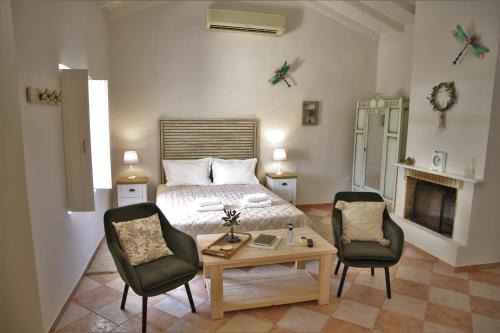 For4 Seasons Home 2 - by Avelink