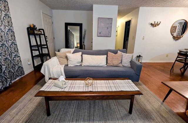 Fort Leonard Wood. Saint Robert cottage Home.