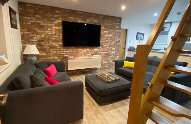 Fossil Bank, a luxury detached retreat in the heart of Alnmouth, with parking