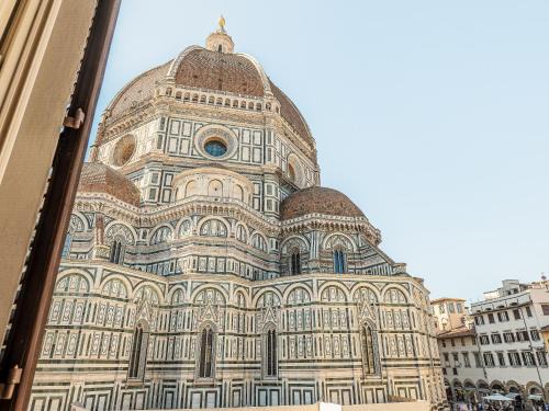 Four Seasons Duomo's Love Nest