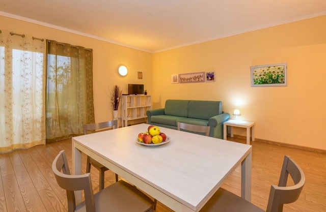 Friendly Apartment "Mercedes" in Agriturismo Colleincanto