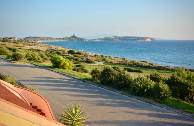 Front Beach apartment Sinis