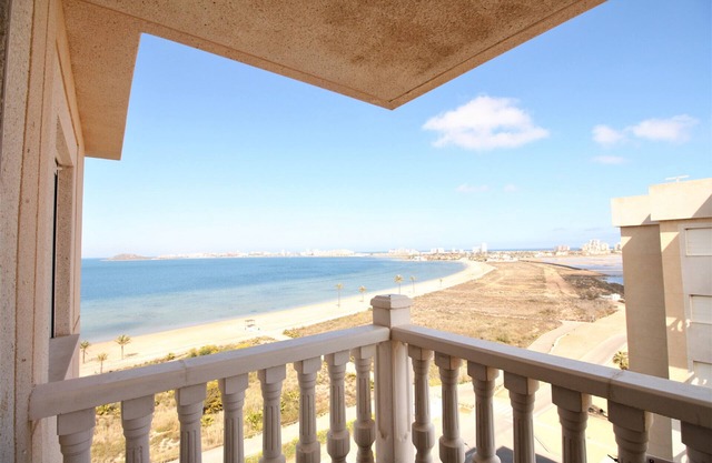 Front line fully equipped in Playa Paraíso