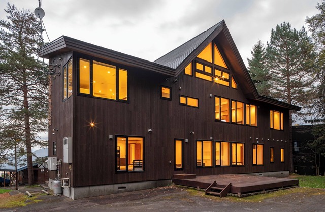 Furano Lodge 10 by H2 Life