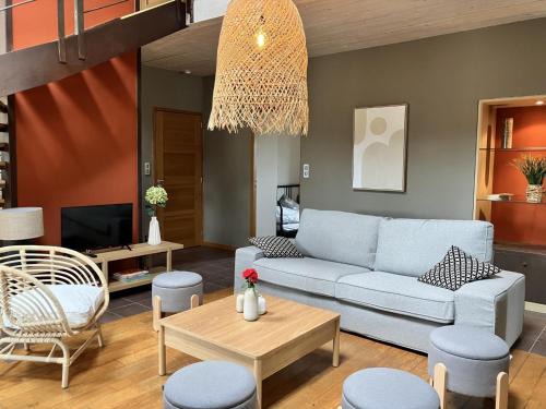 Gîte Cerf Ailé à Montbeugny - Nature et Tranquillité, Animaux Bienvenus - FR-1-489-593