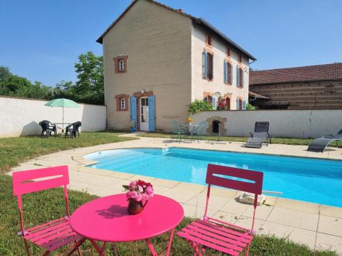 Gîte chaleureux avec piscine privée dans une ferme restaurée, 8 pers. - FR-1-496-328