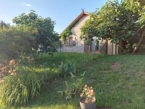 Gîte des Vignes au calme, 2 ch, terrasse, animaux admis, parking, recharge VE - FR-1-584-164