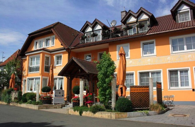 G. Hotel Müller