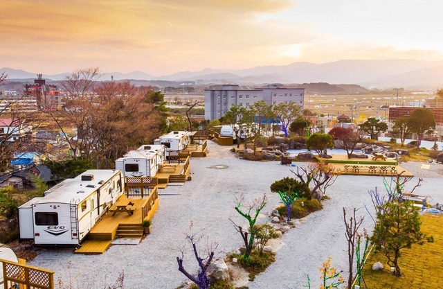 Gangneung Wow Park Caravan