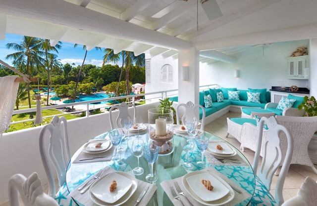 Garden and Pool Views - Glitter Bay 310