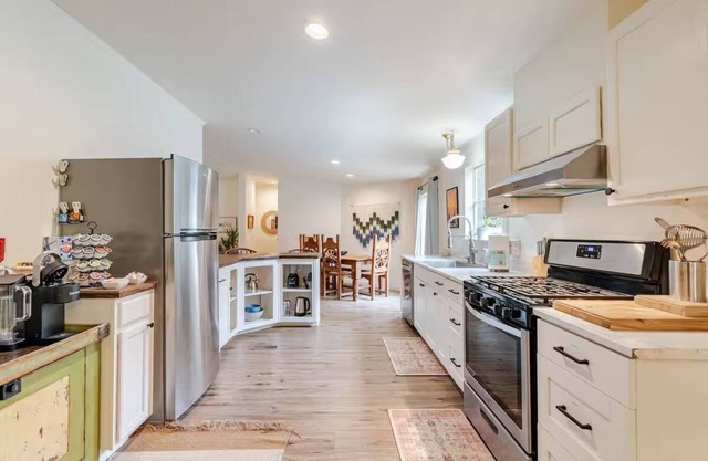 Gated River Access at Blanco River, Big Cottage in Wimberley - 9 min to Square