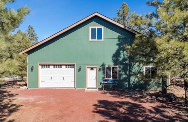 Gateway to the Grand Canyon - Enjoy our Wilderness Retreat amongst the pines