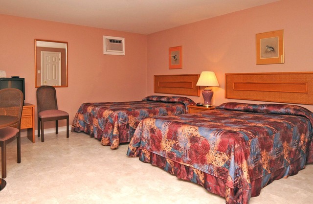 Gaudet Chalets & Motel