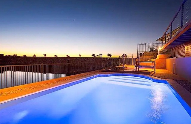 Gecko - Swimming Pool and Boat Jetty. Beautifully equipped family home.