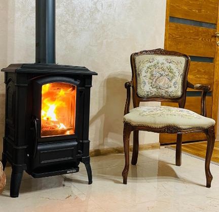 Gemütliches Apartment mit Kamin und Wohnküche