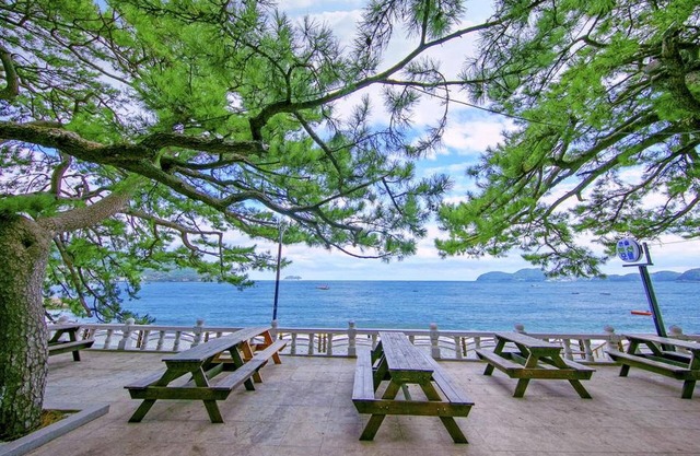 Geoje Big Sol Pension