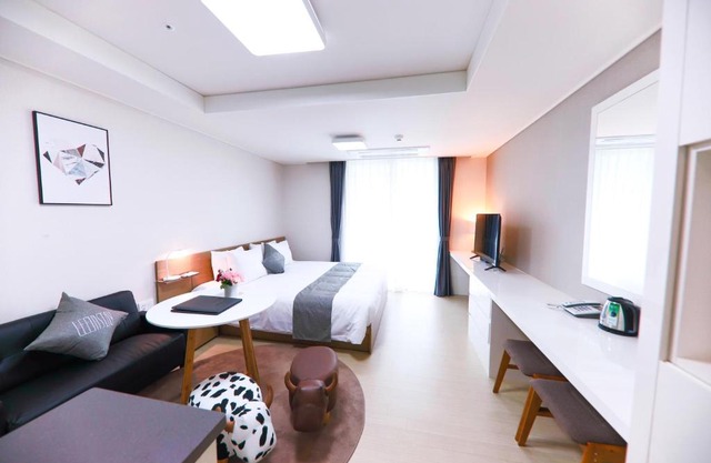 Geoje Leein Stay Hotel