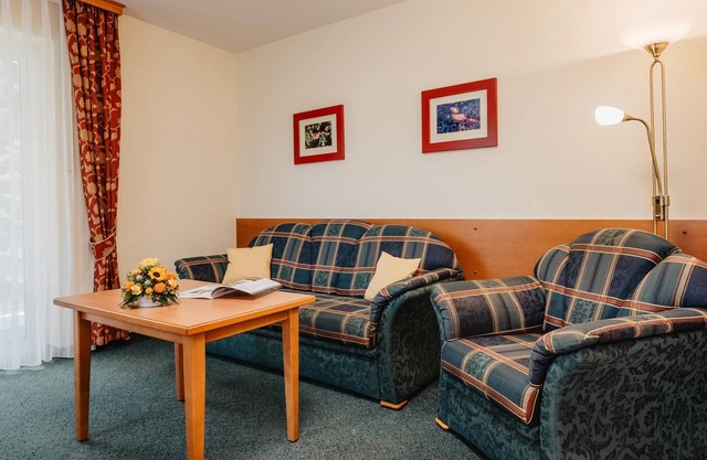 Geräumiges Zwei-raum-appartement mit Balkon