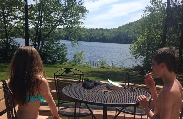 Getaway Lakefront Home for Skiing or Summer Enjoyment