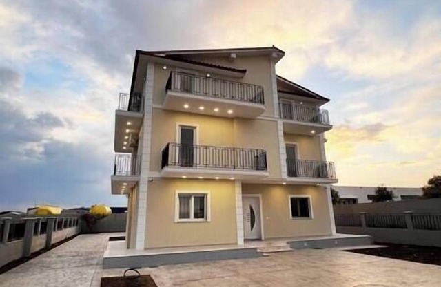 GH - Simplicity and Elegance