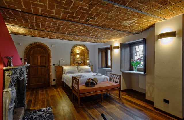 Giarvino Guest House
