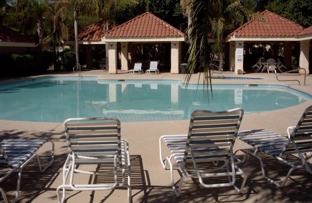 Gilbert, AZ -Val Vista Lakes- Lake Community w/Clubhouse