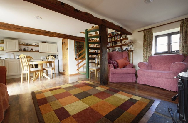 Gilfach Farm Holiday Accommodation