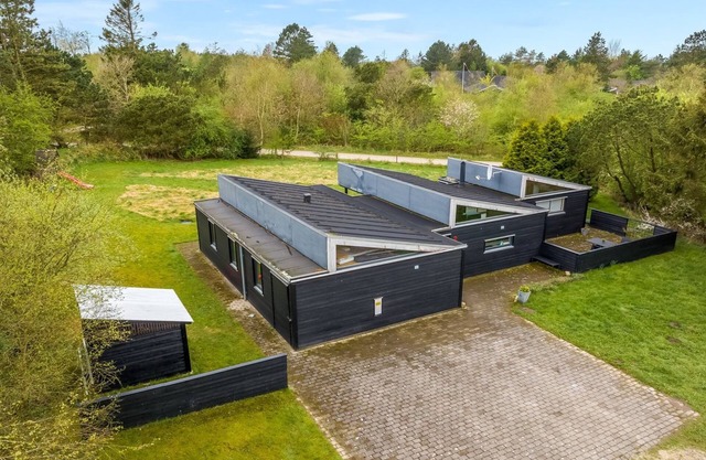 "Ginne" - 1km to the fjord by Interhome