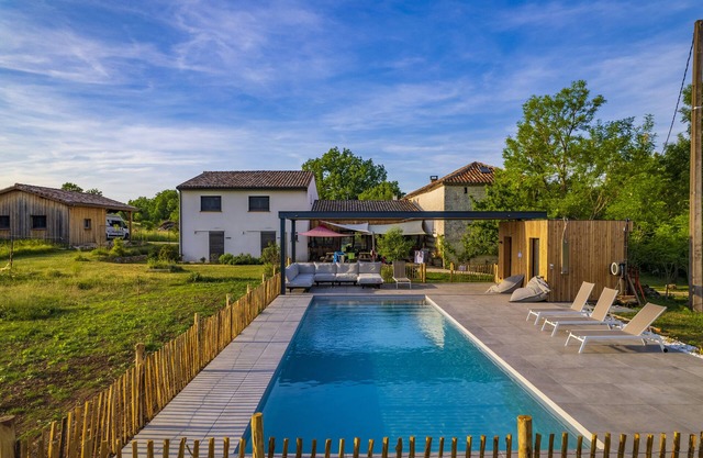 Gite de Poudally in the countryside