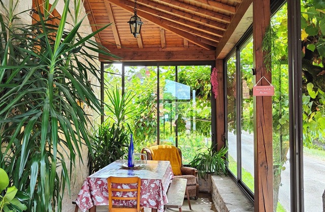 Gîte du lac at Le Vignon in Quercy at the gateway to the most beautiful villages in france