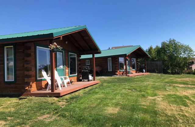 Glacier View Cabins