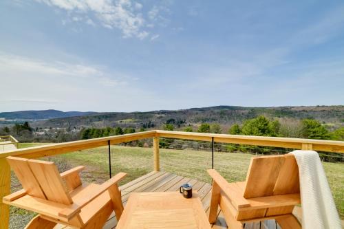 Glamping Getaway at The Coyote Dome in Franklin