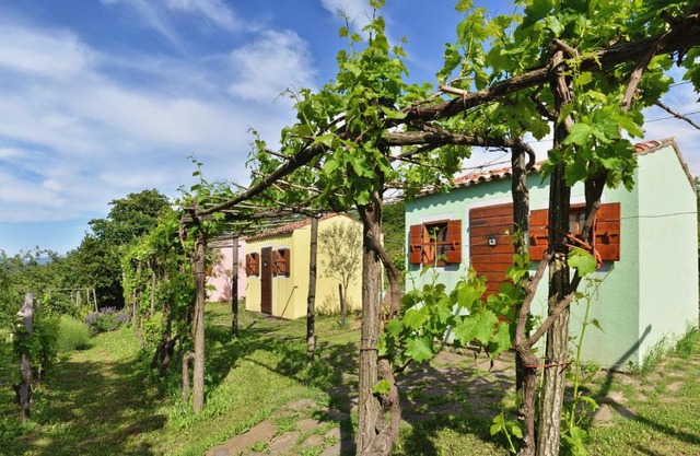 Glamping Green Istria Tiny Houses