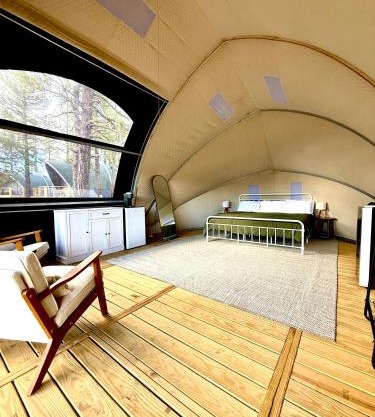 Glamping Tent with AC at Manzano Retreat