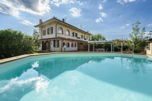 GOLDEN LUXE - Villa Pool by the Sea