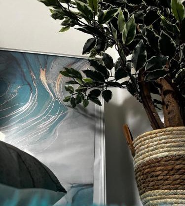 Goodbye Moon Apartment