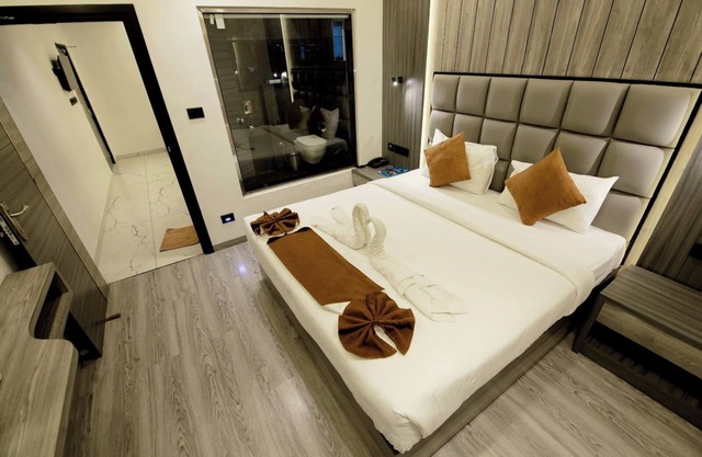 Goodland Elegance