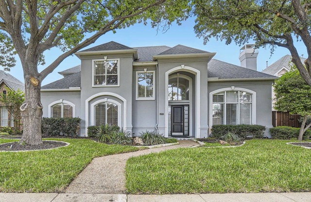 Gorgeous 4 Bedroom House in North Dallas Close to Legacy West.