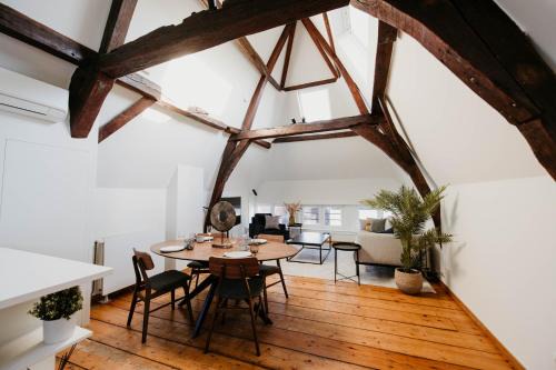 Gorgeous duplex apartment in old city centre