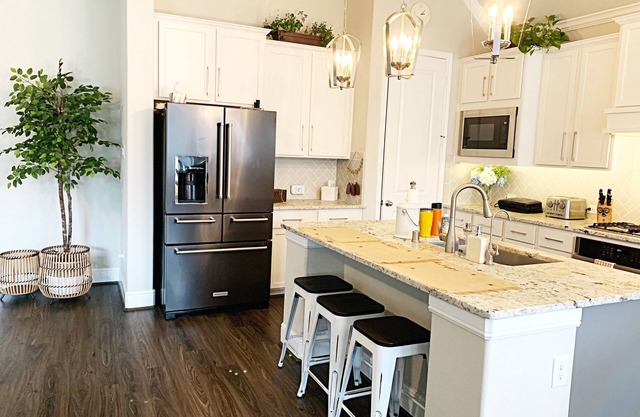 Gorgeous home fully FURNISHED