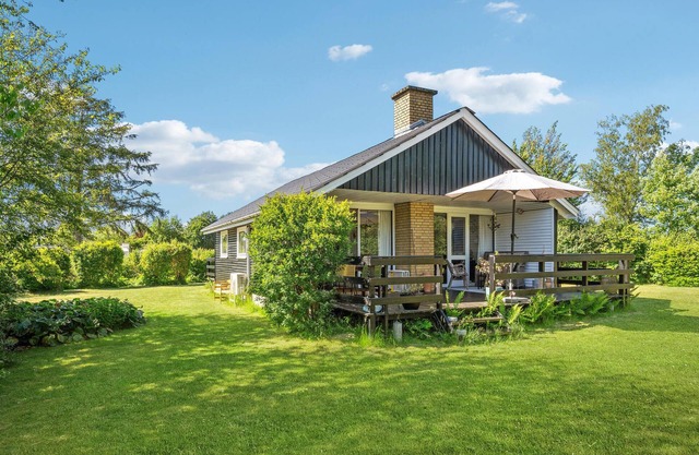 Gorgeous home in Otterup with WiFi