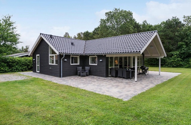Gorgeous home in Samsø with WiFi