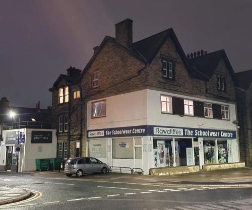 Gorgeous Town Center 3 bedroom self contained apartment for 1-5 people