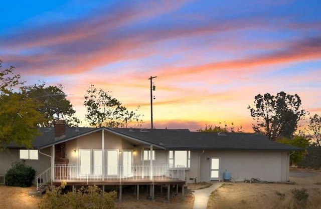 Gorgeous View. Private, Quiet